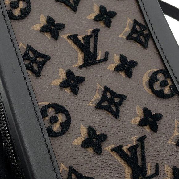 LOUIS VUITTON Vertical・Soft Trunk Monogram / Toughtage Noir M45044 - Picture 11 of 15
